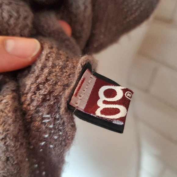 Deep Violet Purple Yarn Fringe Scarf - Picture 3 of 9